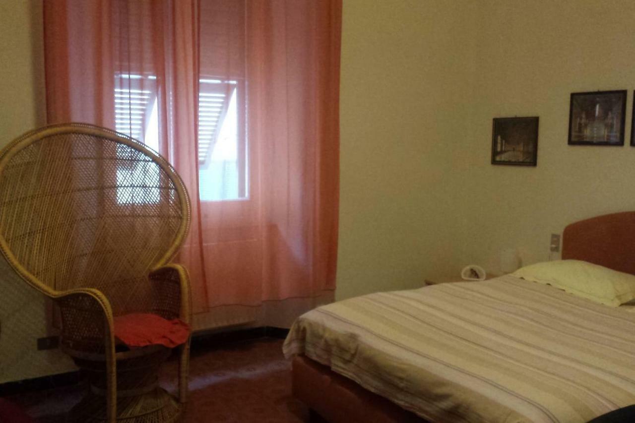 Prione70 Apartment ลาสเปเซีย ภายนอก รูปภาพ